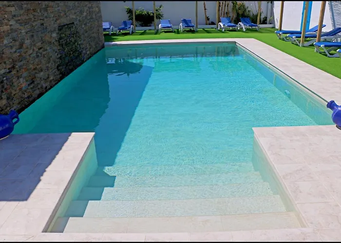 Apartment La Roa V *